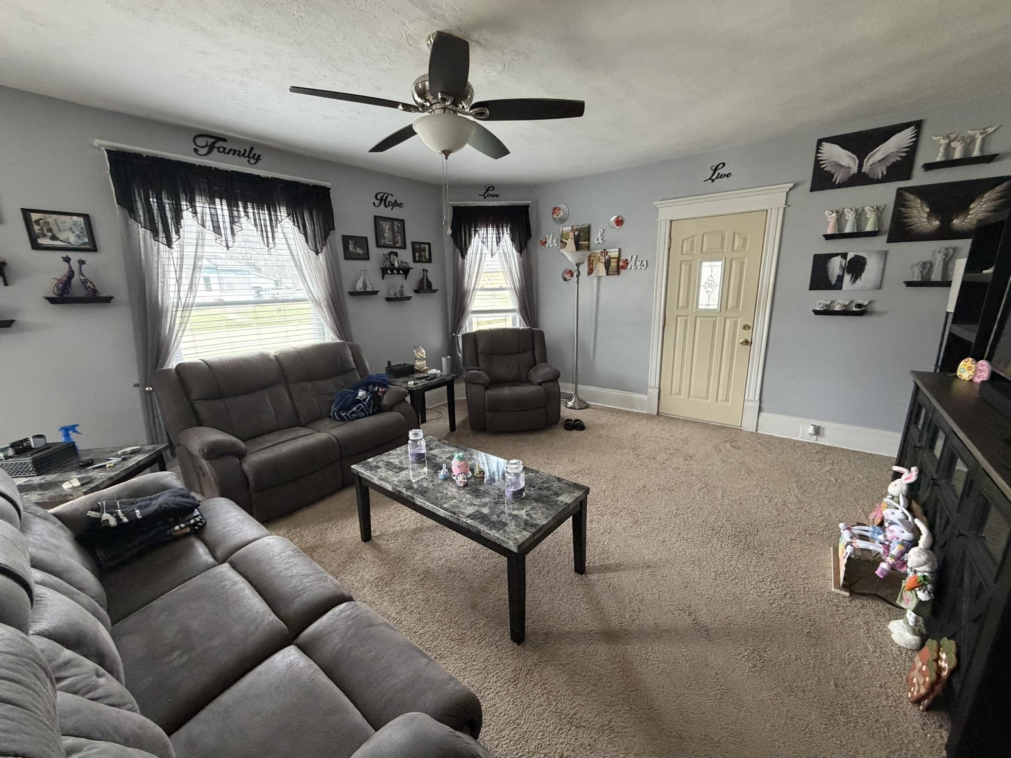 129 West Beloit Street Darien, WI 53114 - Photo 3 of 15