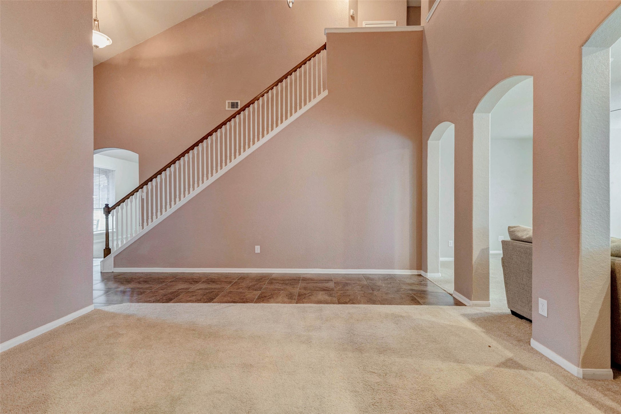 7638 Alum Lane Baytown, TX 77521 - Photo 11 of 44 a view of entryway