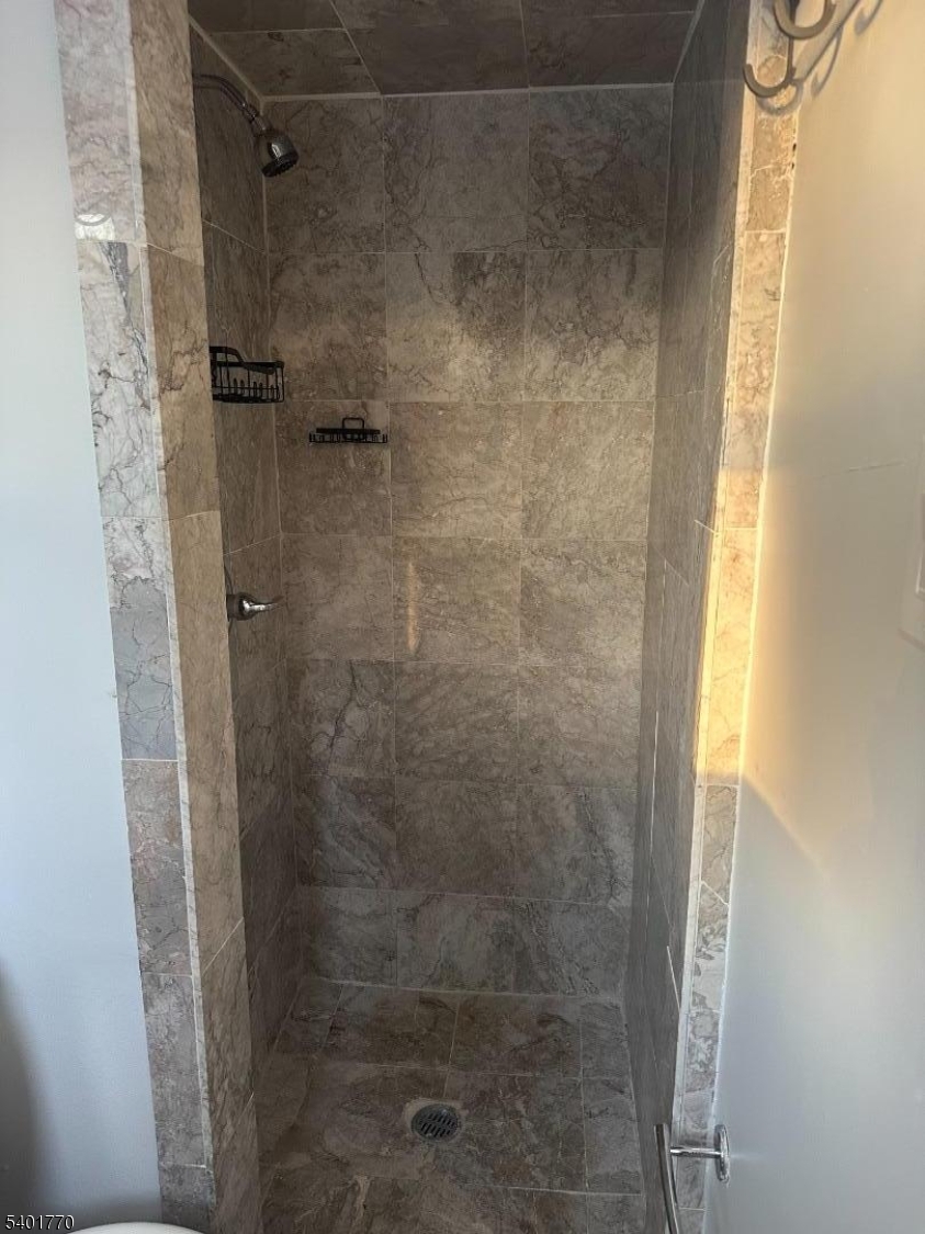 25 Huck Road Bloomfield, NJ 07003 - Photo 15 of 27