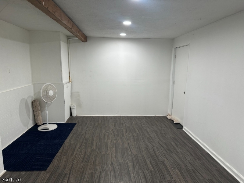 25 Huck Road Bloomfield, NJ 07003 - Photo 20 of 27