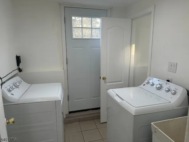 $3,850 | 25 Huck Road, Bloomfield, NJ 07003