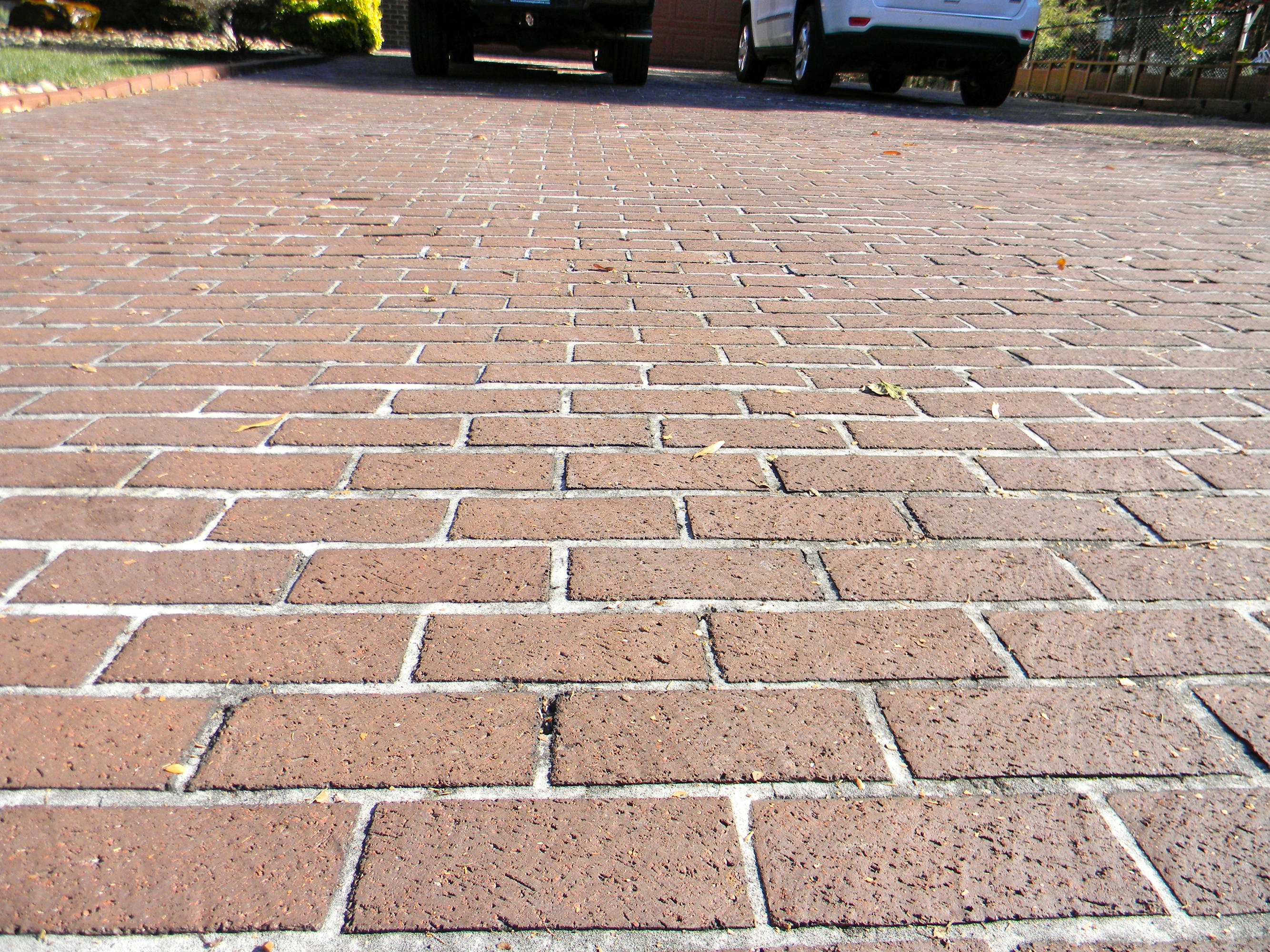 103 Crestview Lane Oak Ridge, TN 37830 - Photo 10 of 39 Brick Driveway