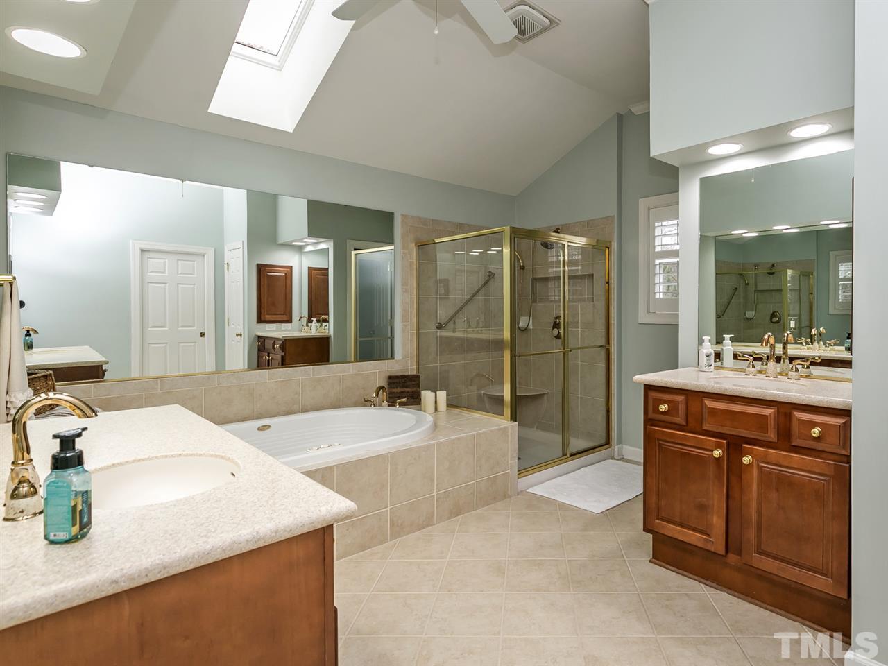 4000 Barton Park Place Raleigh, NC 27613 - Photo 17 of 30