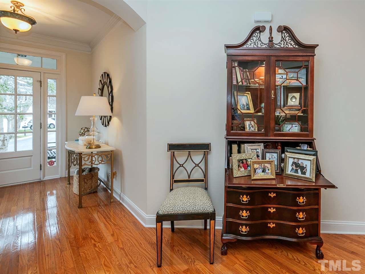 4000 Barton Park Place Raleigh, NC 27613 - Photo 4 of 30