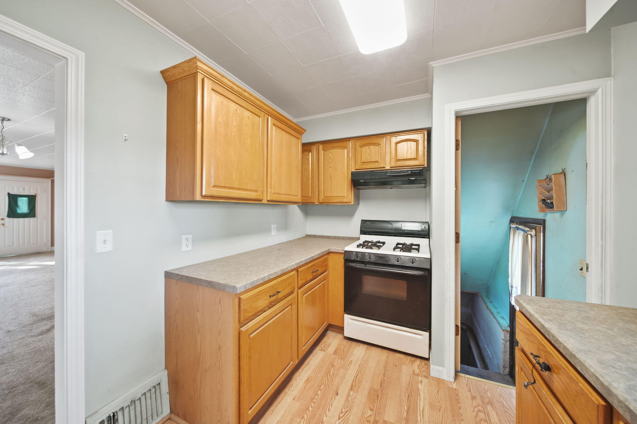 306 East Main Street Spring Arbor, MI 49283 - Photo 8 of 17 8