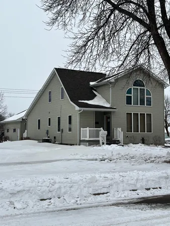 $260,000 | 621 7th Avenue, Madison, MN 56256