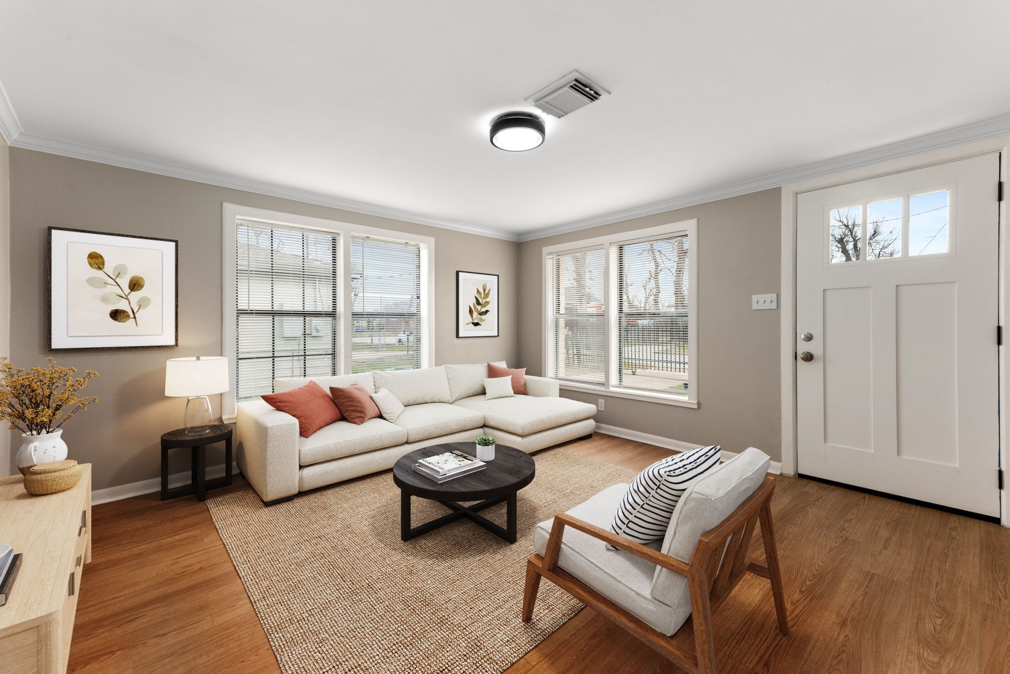 5311 Gano Street Houston, TX 77009 - Photo 9 of 35 a living room with furniture and a window