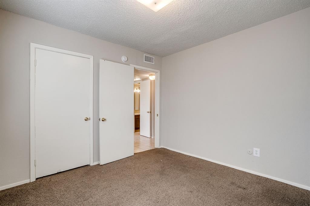 3400 Sanguinet Street, Unit RIGHT Fort Worth, TX 76107 - Photo 19 of 22 a view of an empty room