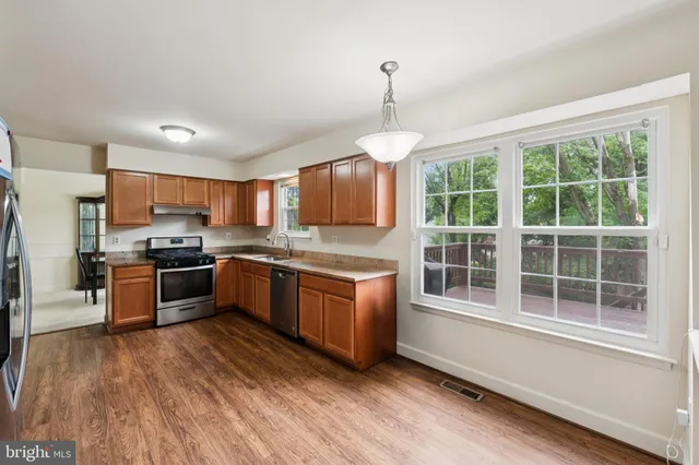 $665,000 | 18559 Cape Jasmine Way, Gaithersburg, MD 20879