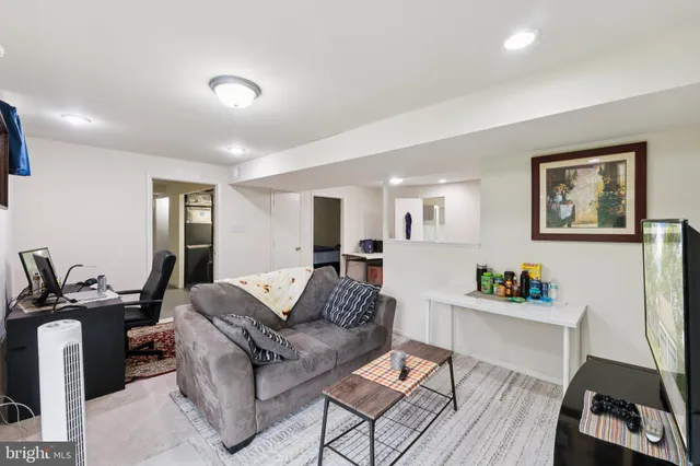 $665,000 | 18559 Cape Jasmine Way, Gaithersburg, MD 20879