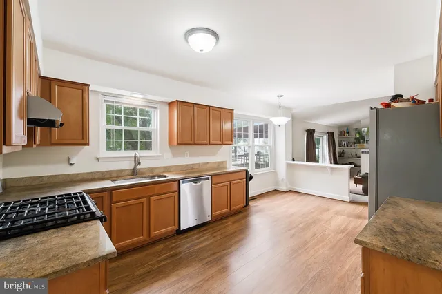 $665,000 | 18559 Cape Jasmine Way, Gaithersburg, MD 20879