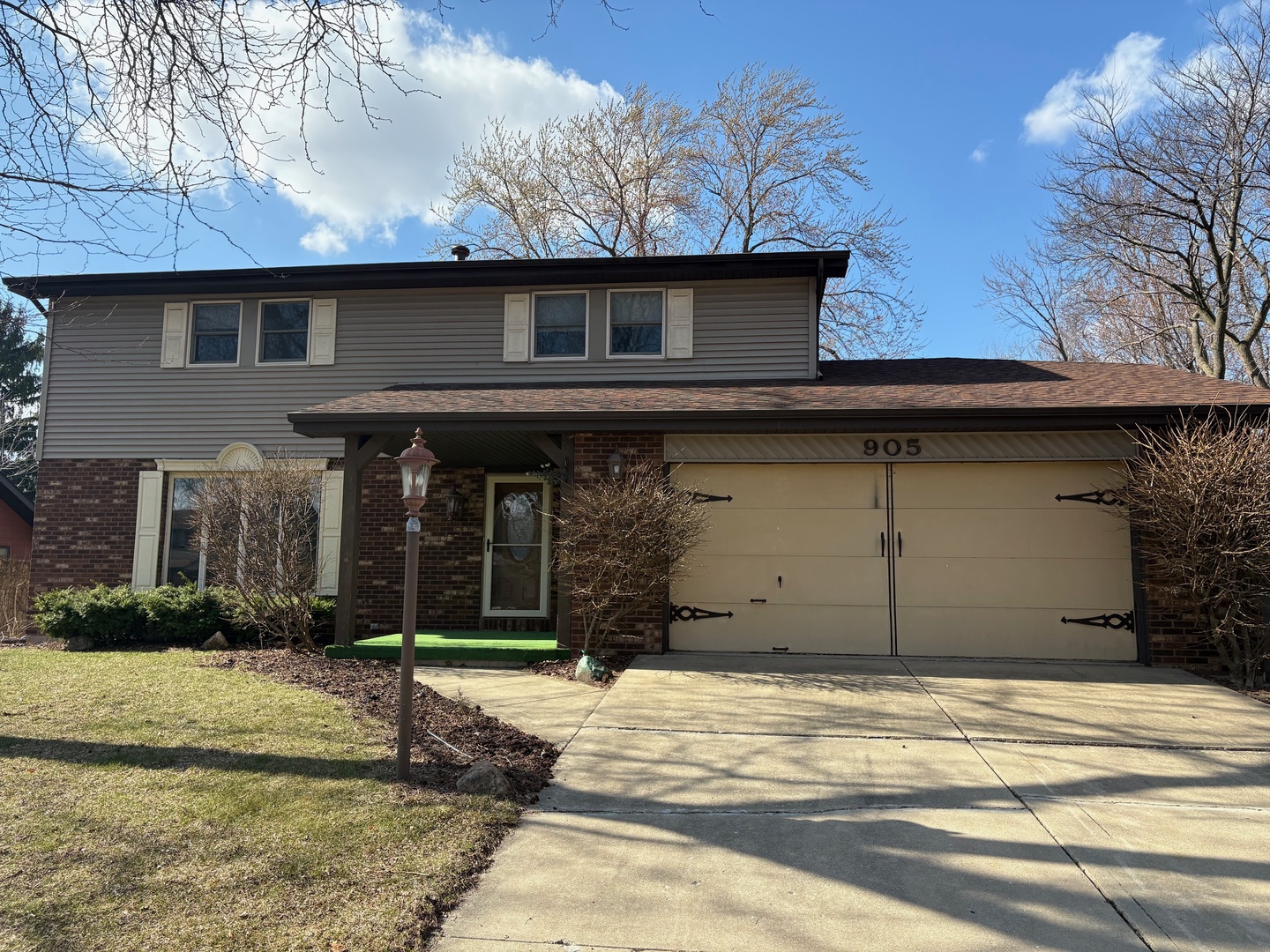905 South Raven Road Shorewood, IL 60404 - Photo 1 of 3 Gallery Image 1