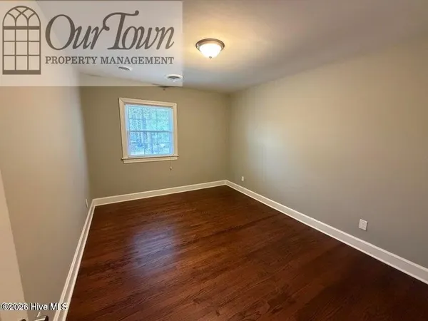 $2,200 | 1711 Meadowbrook Lane West, Wilson, NC 27893