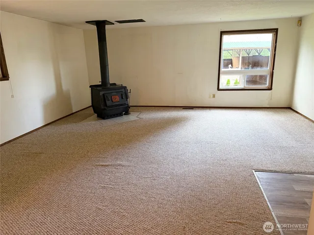 $1,350,000 | 20925 260th Avenue Southeast, Maple Valley, WA 98038