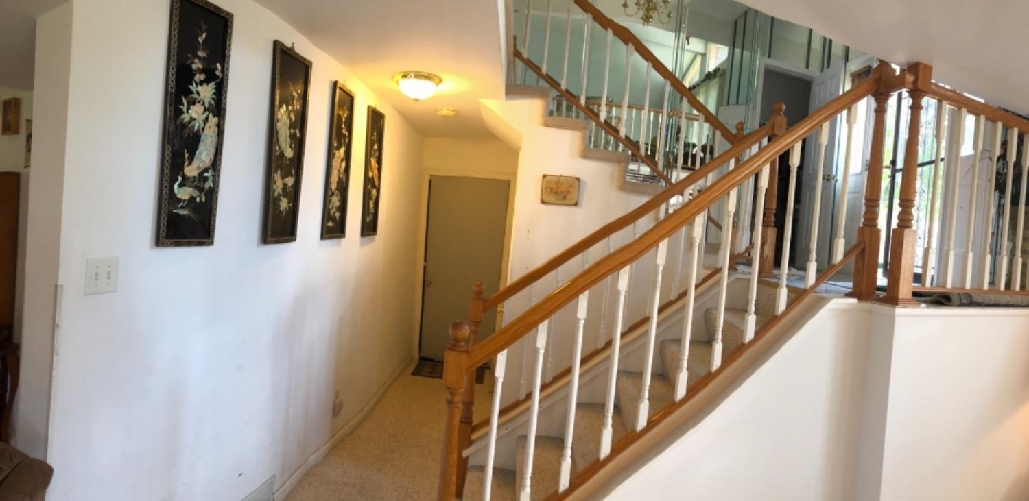2309 Boulder Road Dyer, IN 46311 - Photo 14 of 24 a view of an entryway