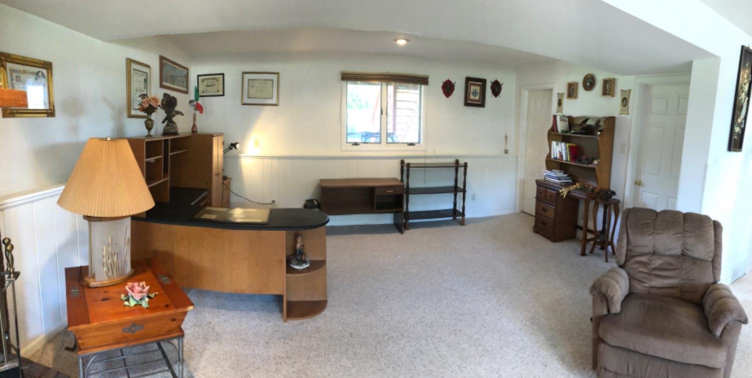 2309 Boulder Road Dyer, IN 46311 - Photo 17 of 24 a living room with furniture and a window