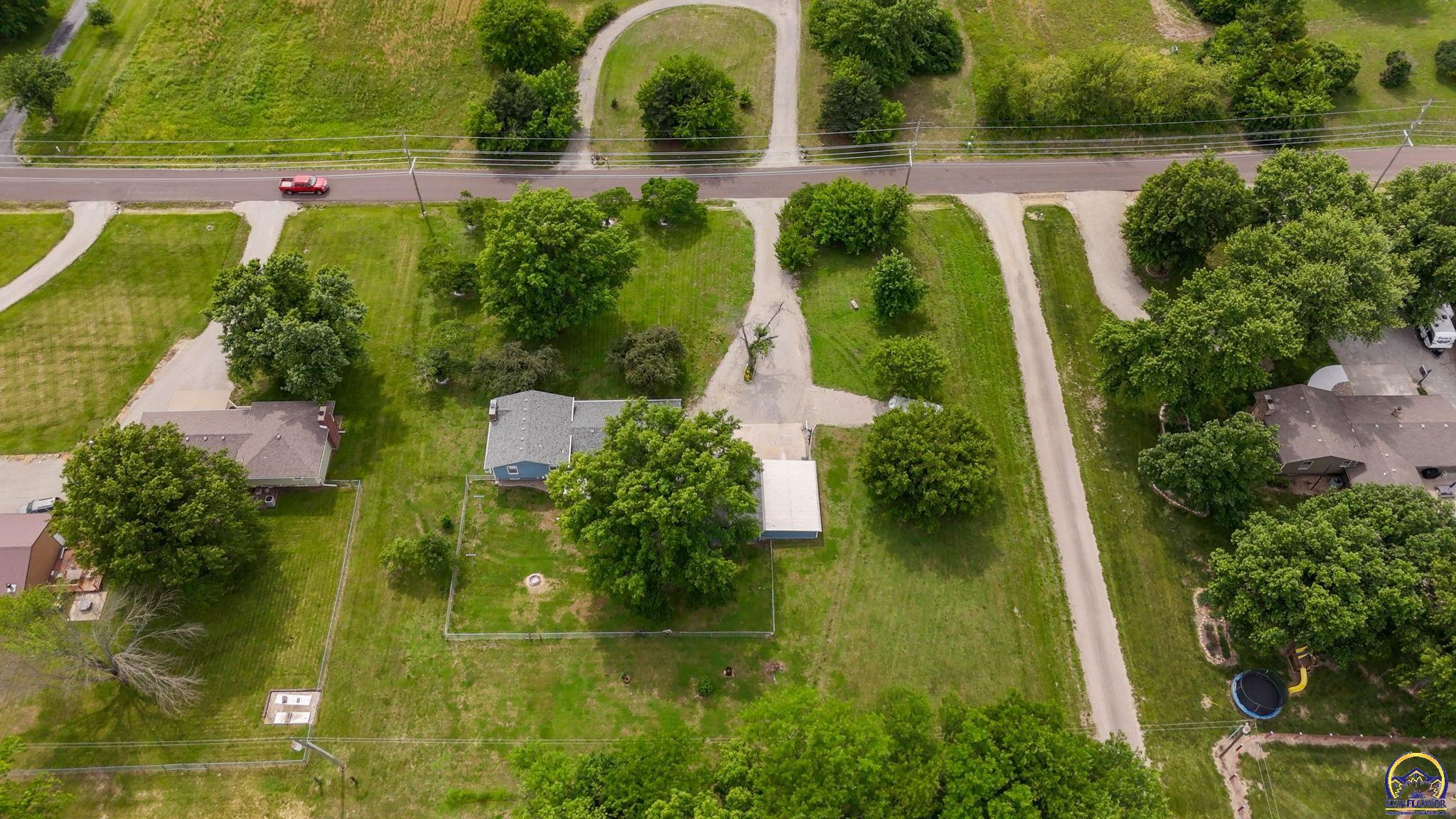 4832 Northeast Kincaid Road Topeka, KS 66617 - Photo 58 of 63