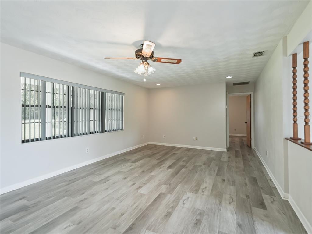 11495 Southeast 121st Lane Road Belleview, FL 34420 - Photo 7 of 33