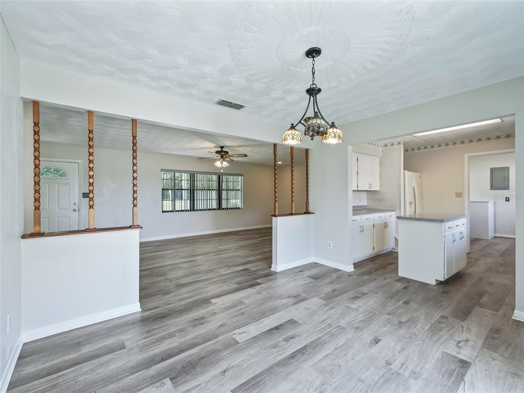 11495 Southeast 121st Lane Road Belleview, FL 34420 - Photo 10 of 33