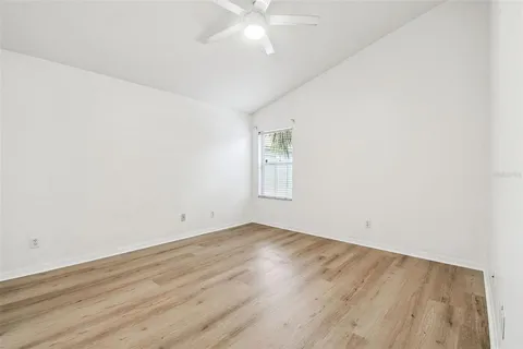 $299,900 | 7608 Hampshire Garden Place, Apollo Beach, FL 33572