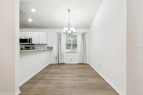 $299,900 | 7608 Hampshire Garden Place, Apollo Beach, FL 33572