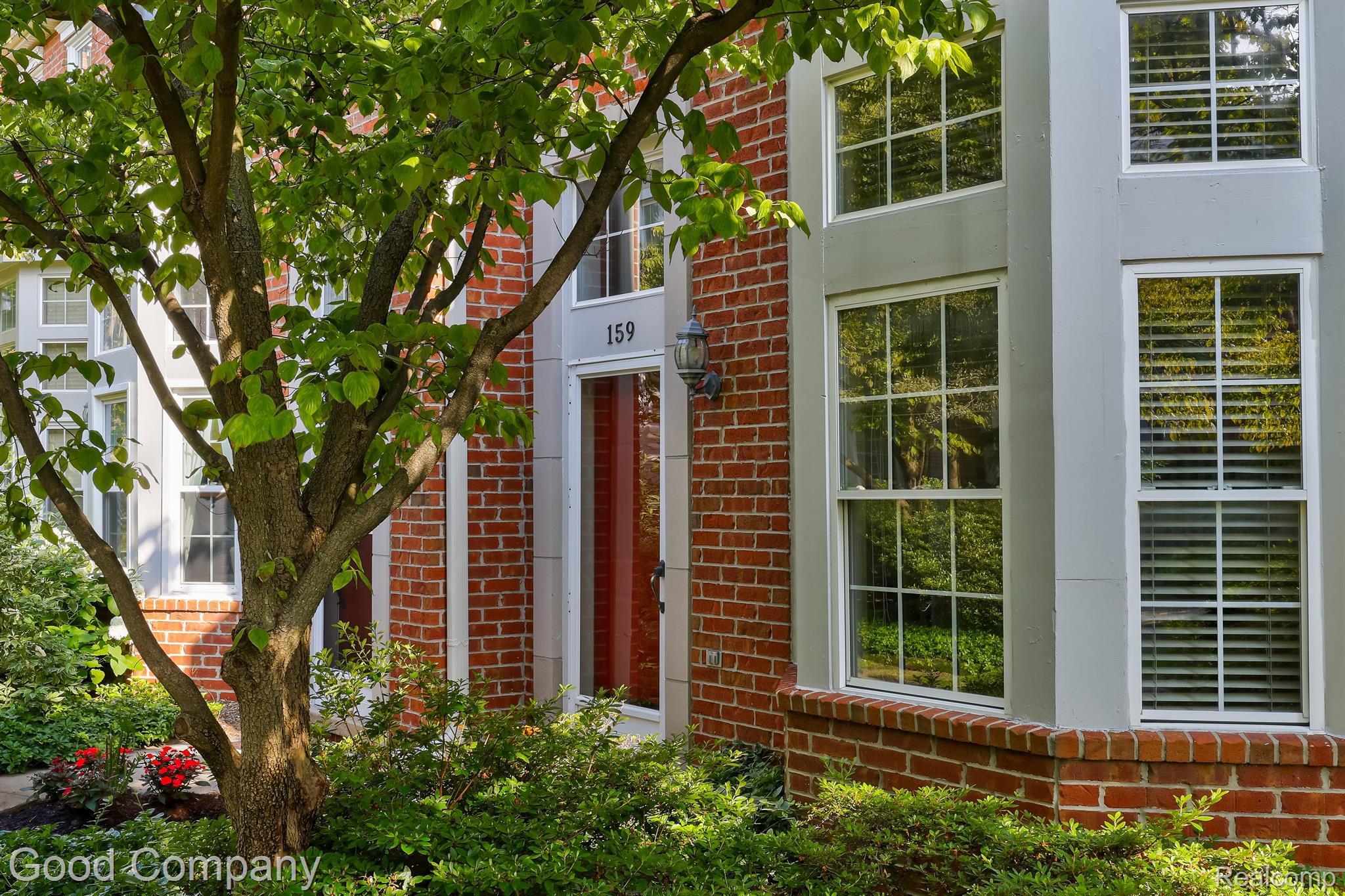 159 Georgetown Square North Royal Oak, MI 48067 - Photo 36 of 41