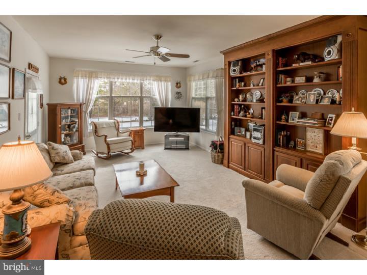 15 Mayfair Road Southampton, NJ 08088 - Photo 10 of 25 Family Room
