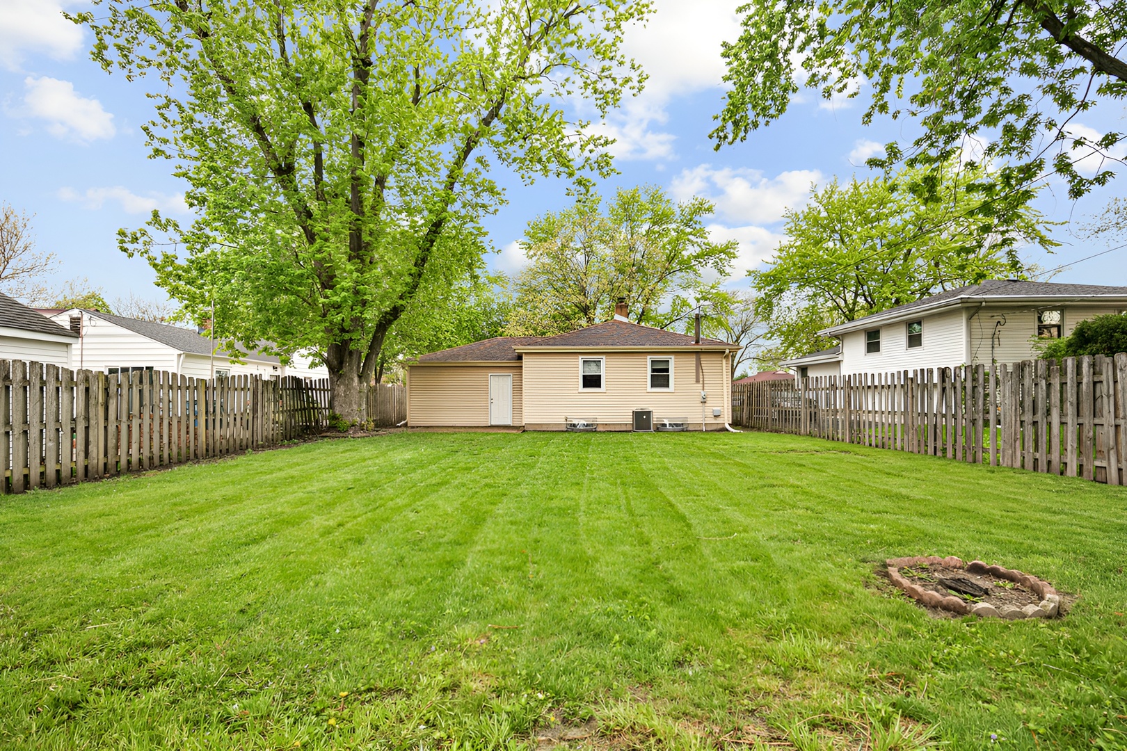 25 North Iowa Avenue Addison, IL 60101 - Photo 24 of 24