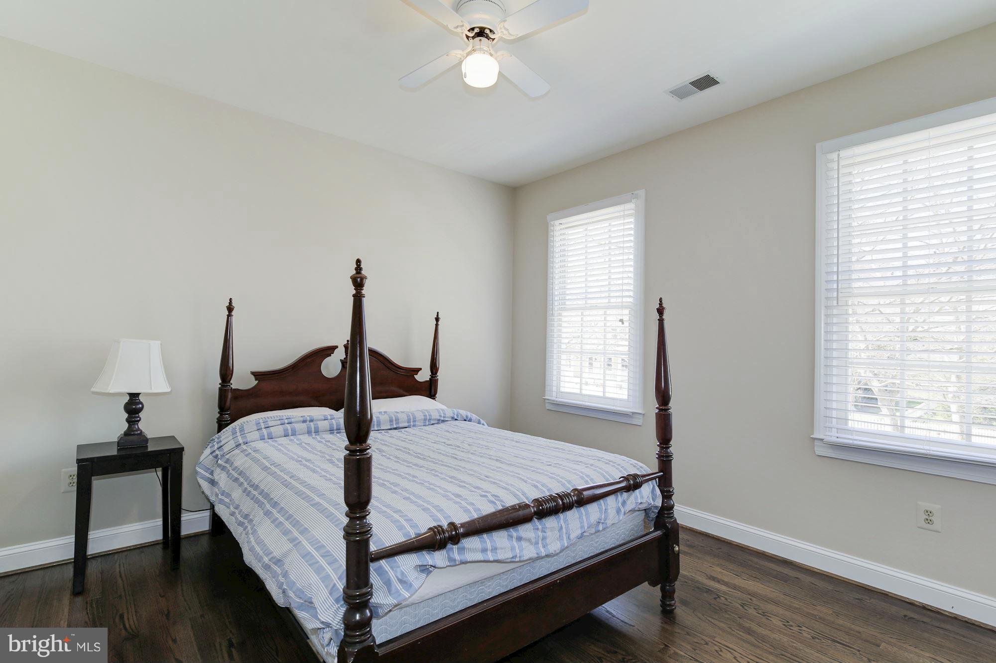 325 Tschiffely Square Road Gaithersburg, MD 20878 - Photo 22 of 30 Bedroom