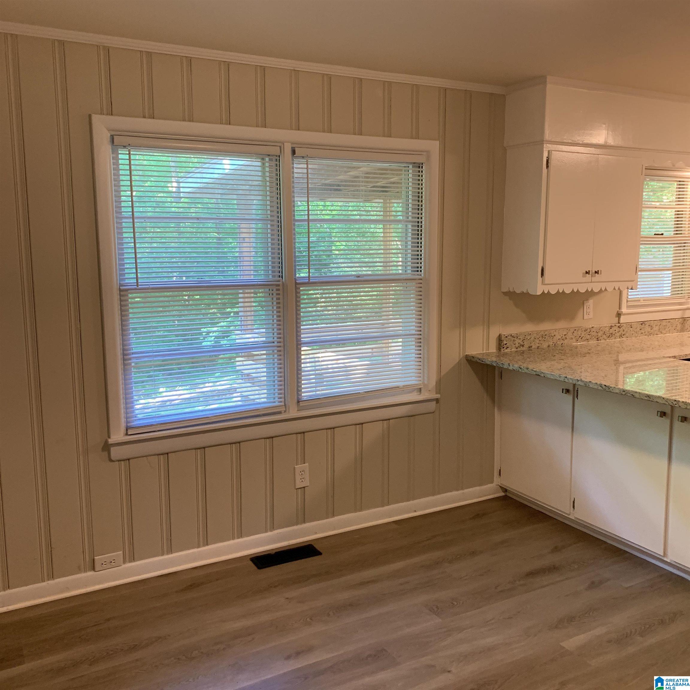 515 Portercrest Road Graysville, AL 35073 - Photo 5 of 23
