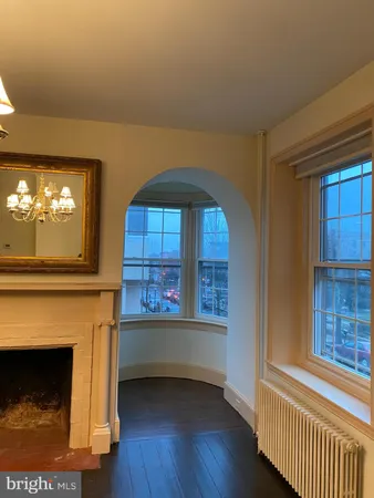 $2,300 | 40 East Court Street, Doylestown, PA 18901