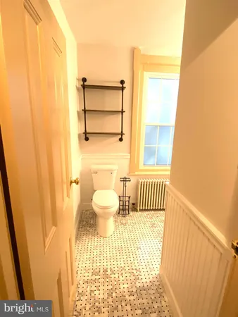 $2,300 | 40 East Court Street, Doylestown, PA 18901