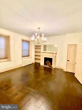 $2,300 | 40 East Court Street, Doylestown, PA 18901