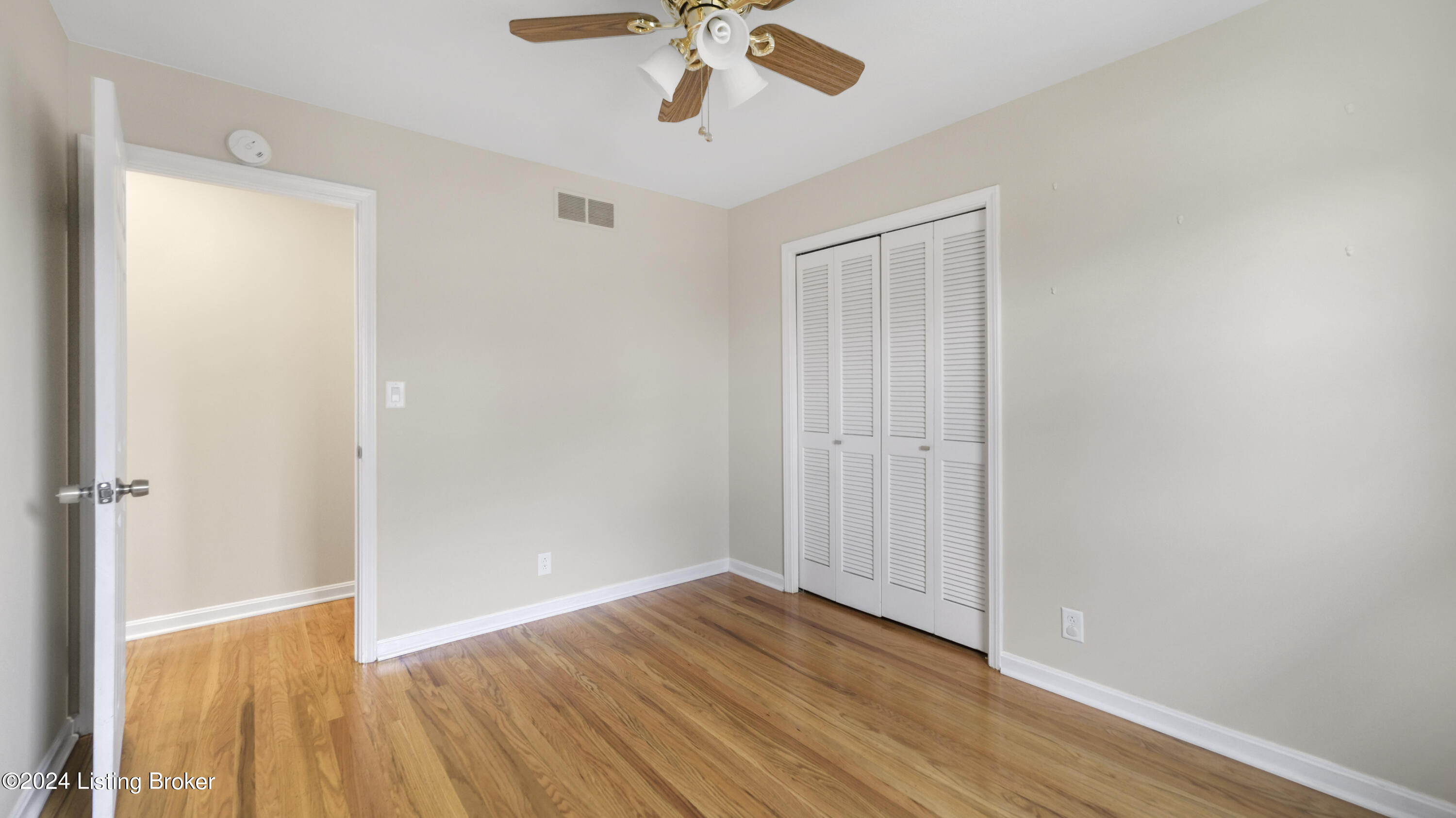 10707 Sunderland Road Louisville, KY 40243 - Photo 34 of 56 10707 Sunderland Rd-135