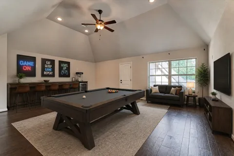 $819,000 | 25 Red Moon Place, The Woodlands, TX 77375