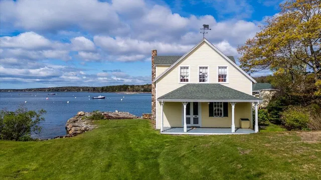 $995,000 | Undisclosed Address, South Bristol, ME 04568