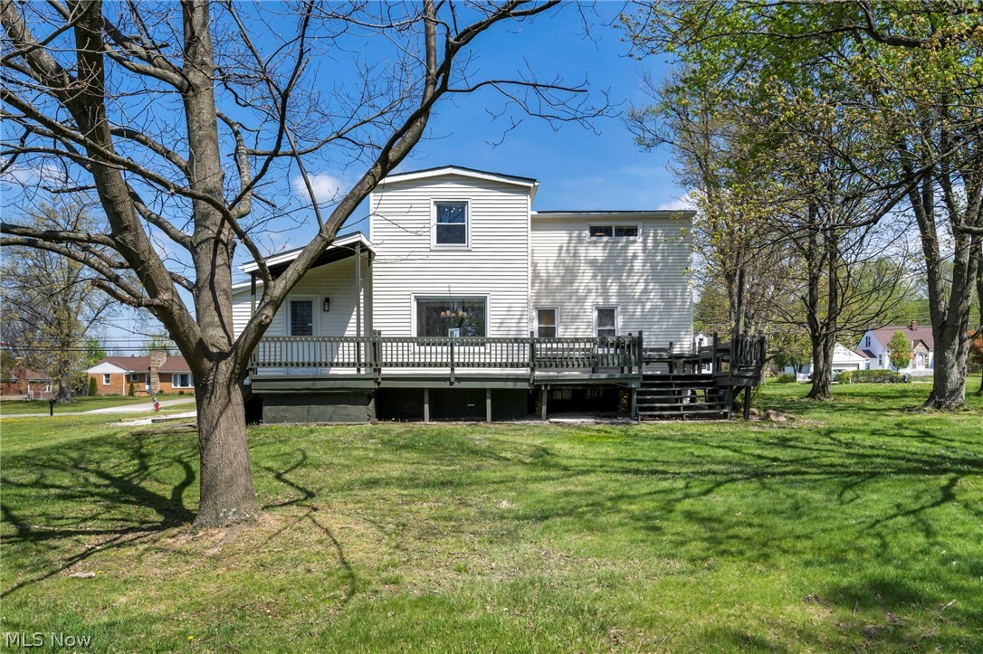 375 Hillside Road Seven Hills, OH 44131 - Photo 35 of 47