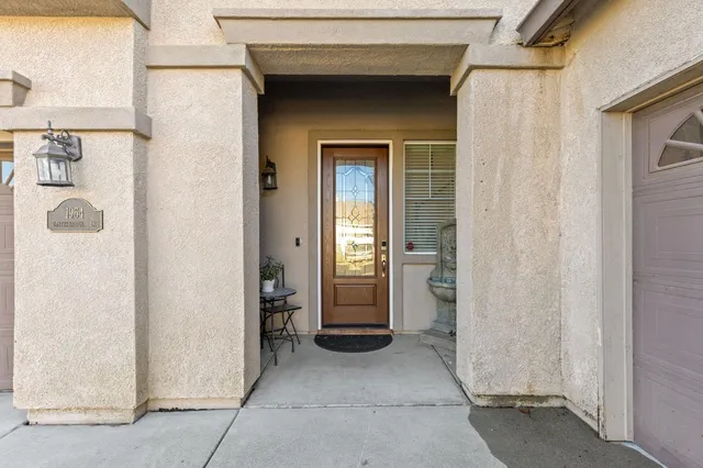 $825,000 | 1964 Casterbridge Drive, Roseville, CA 95747