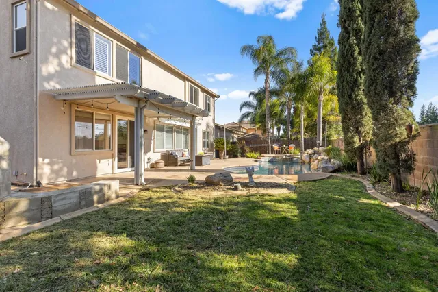 $825,000 | 1964 Casterbridge Drive, Roseville, CA 95747