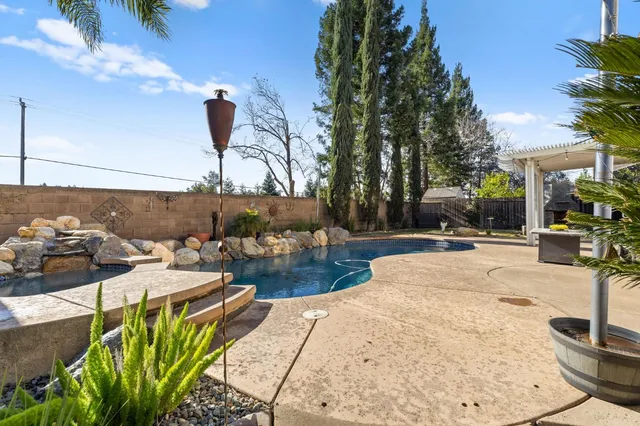 $825,000 | 1964 Casterbridge Drive, Roseville, CA 95747