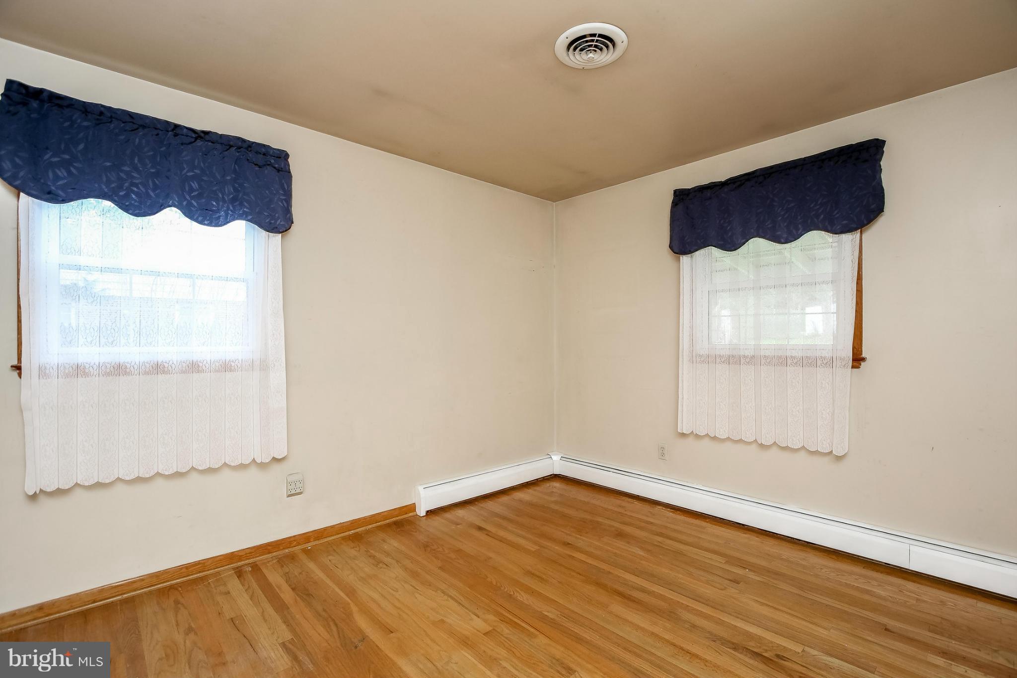 3430 Old Hanover Road Westminster, MD 21158 - Photo 7 of 28 Wood floors