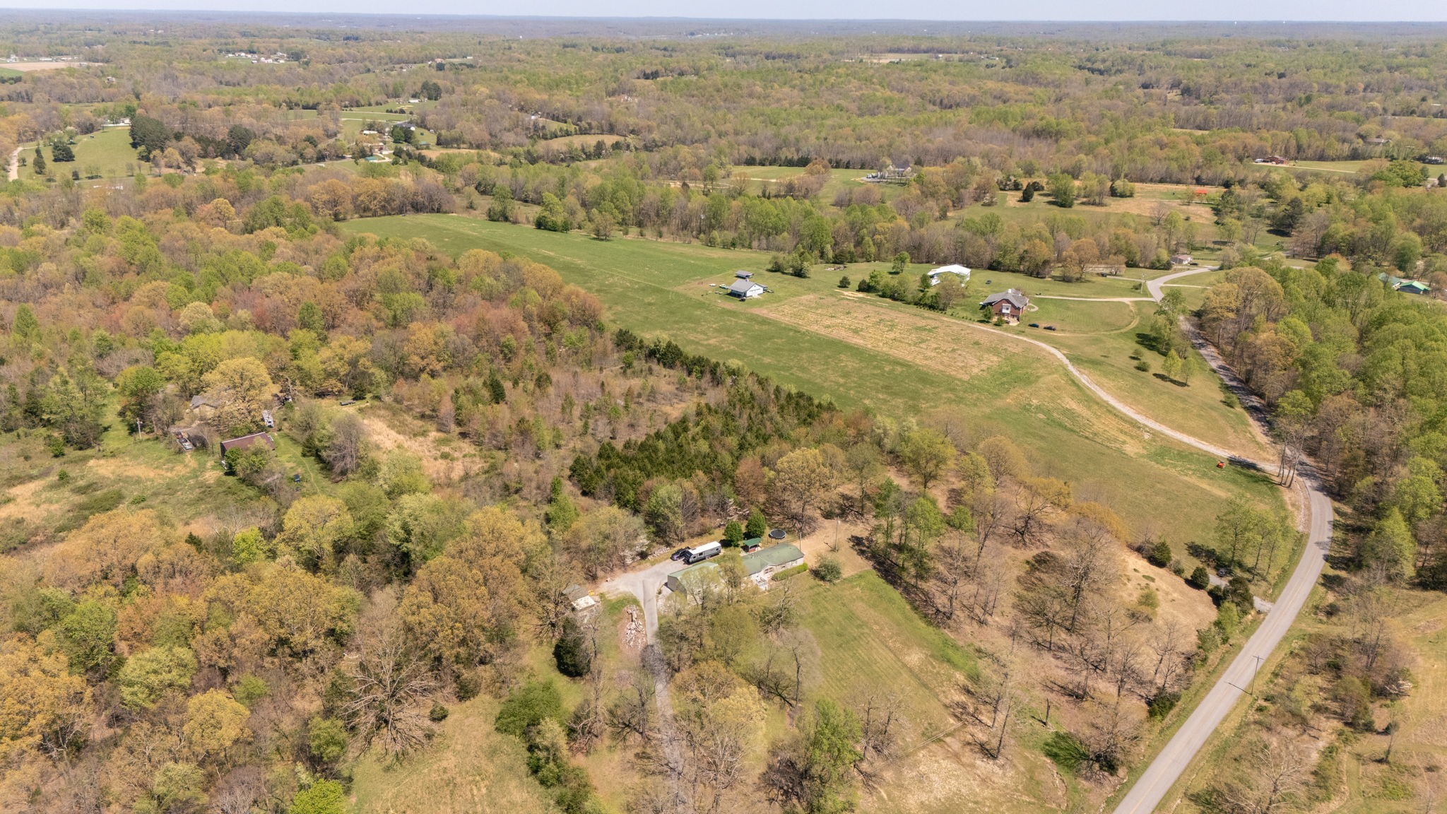 1037 Smith Thompson Road Bethpage, TN 37022 - Photo 19 of 19 an aerial view of residential houses with outdoor space