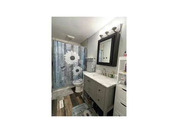 $249,900 | 377 Henry Drive, Knox, IN 46534