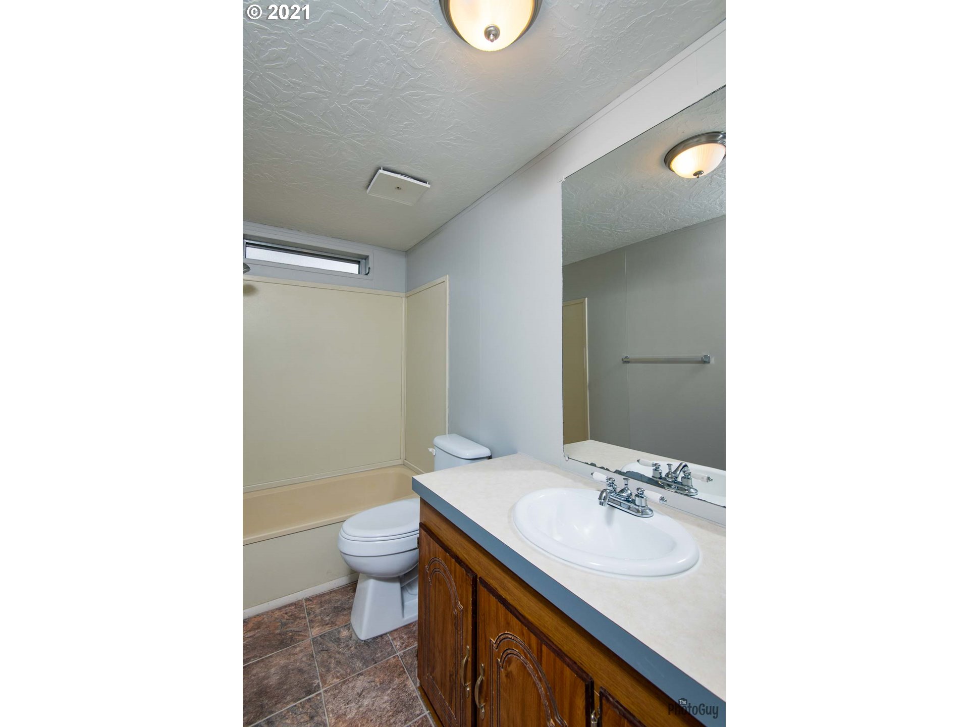 1097 South 58th Street Springfield, OR 97478 - Photo 19 of 32