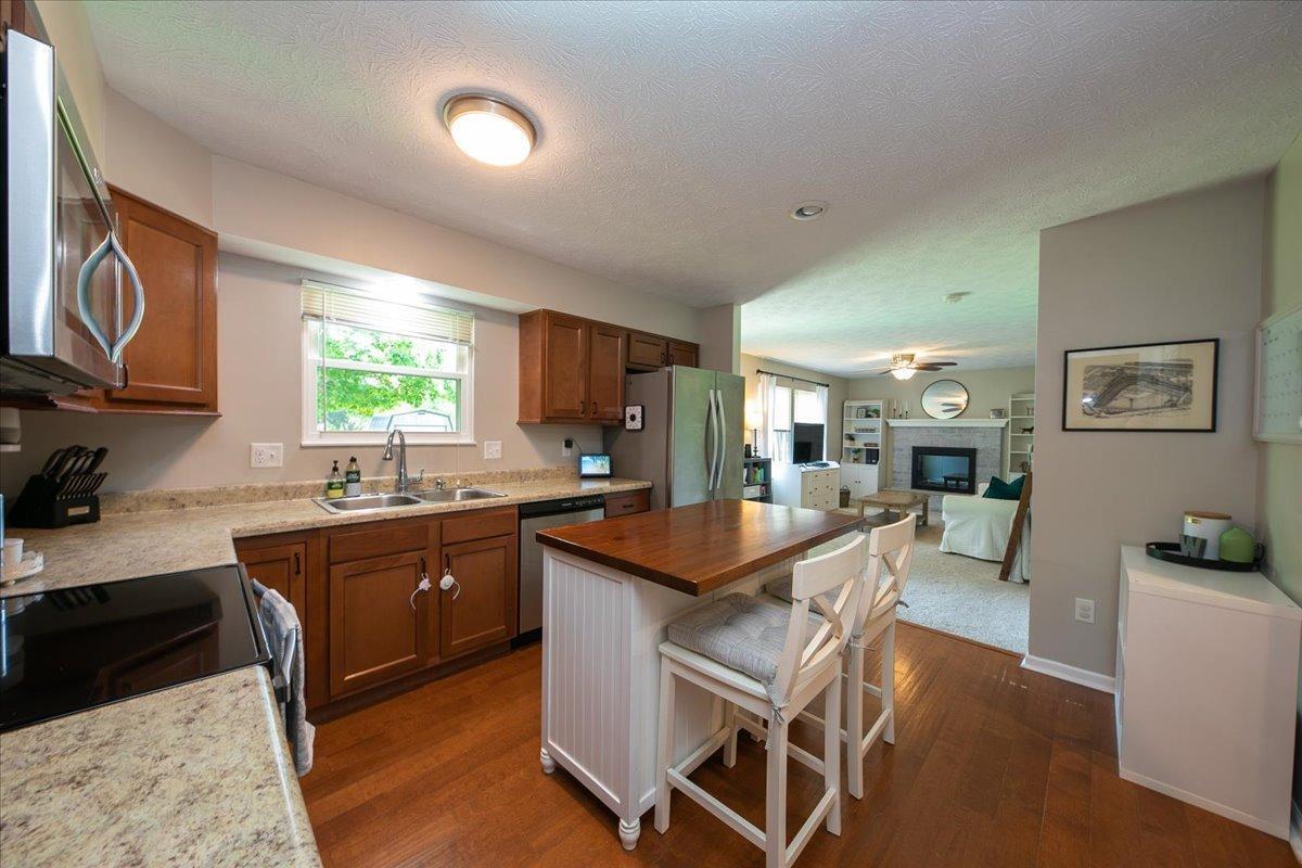 4845 Old Irwin Simpson Road Mason, OH 45040 - Photo 8 of 28 Gallery Image 8