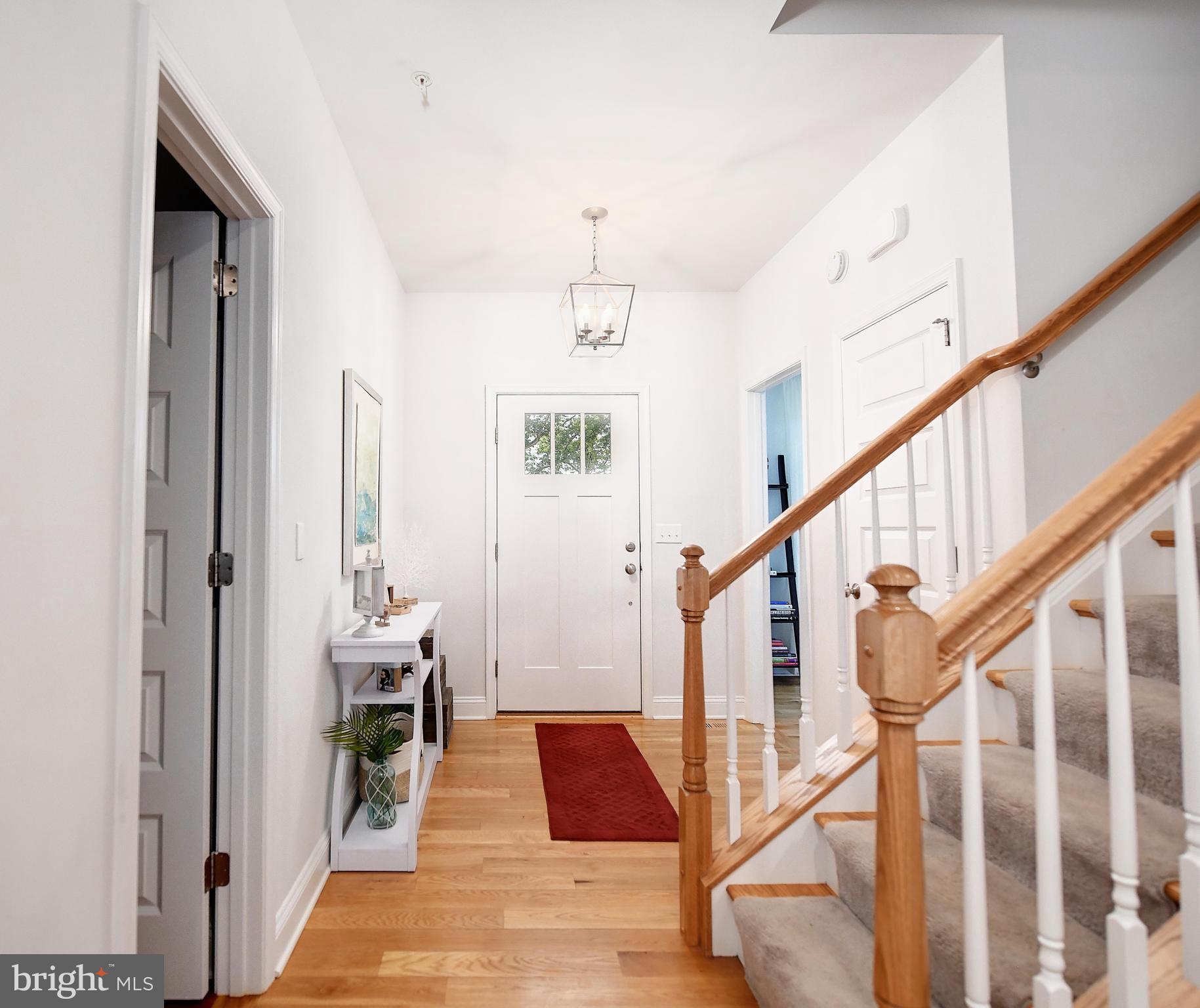 1204 Quarry Road Pylesville, MD 21132 - Photo 12 of 44 Inviting entry foyer