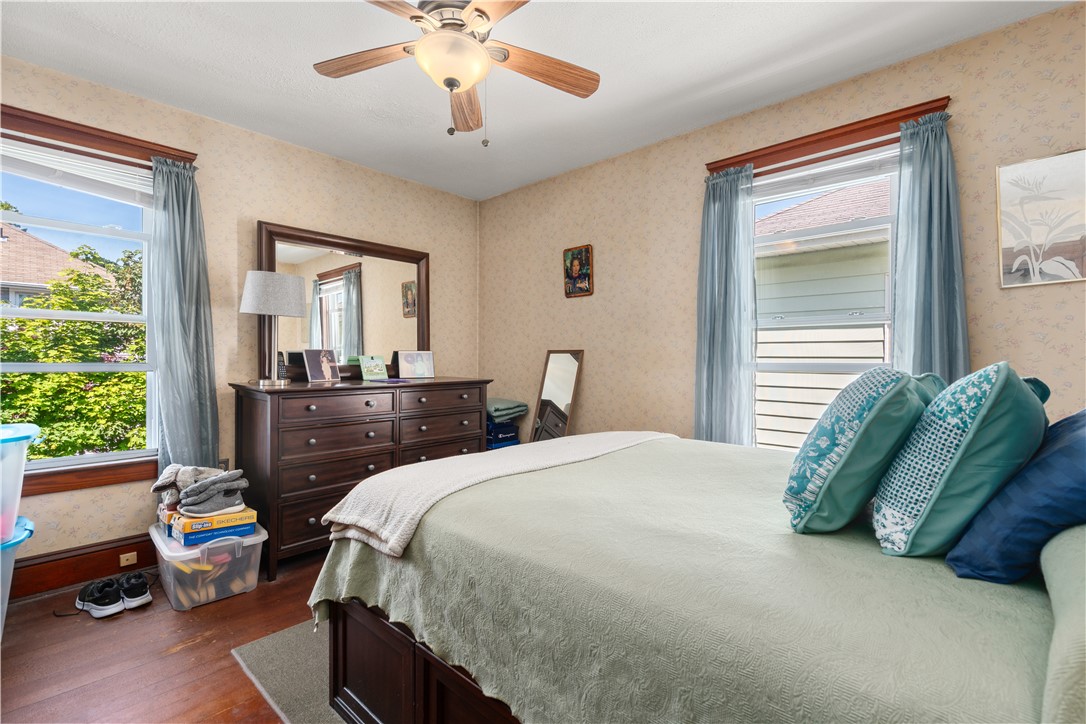 57 Sterling Street Pawtucket, RI 02860 - Photo 14 of 31 2nd floor