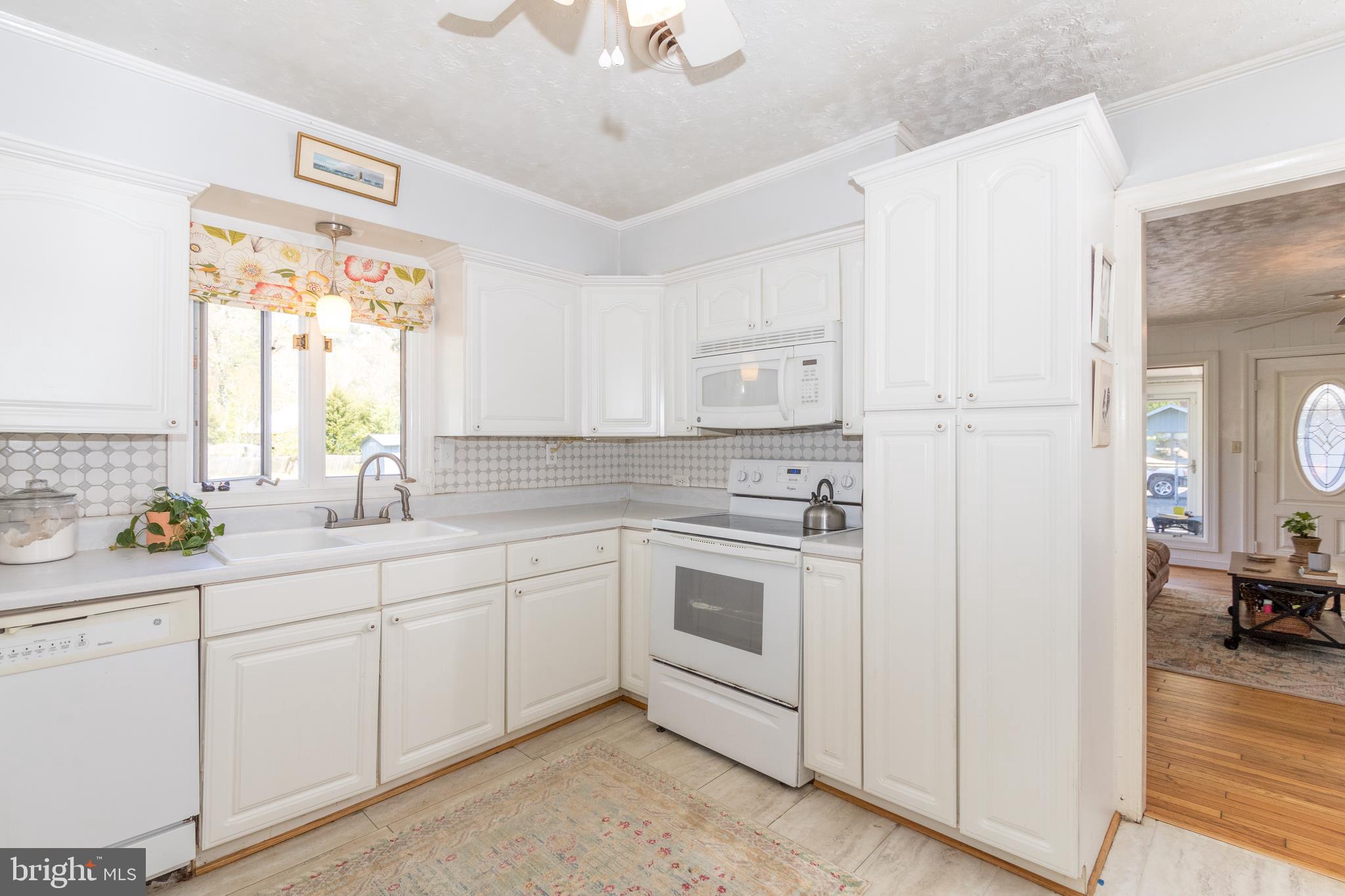 11923 River Road Lancaster, VA 22503 - Photo 11 of 52 Gallery Image 11