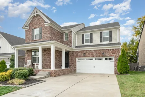 $639,900 | 3036 Elliott Drive, Mount Juliet, TN 37122