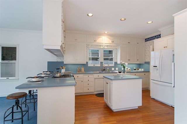 $2,600,000 | 936 I Avenue, Coronado, CA 92118